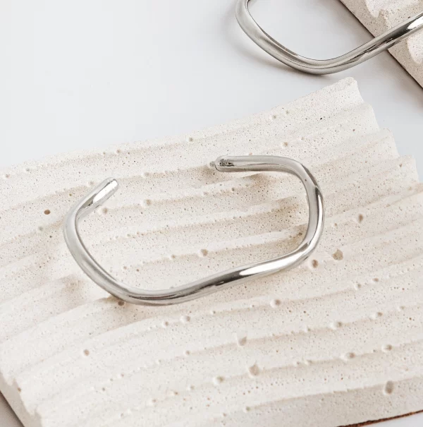 Wave Tube Bracelet