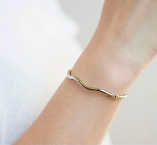Slim Wave Bracelet - Image 2